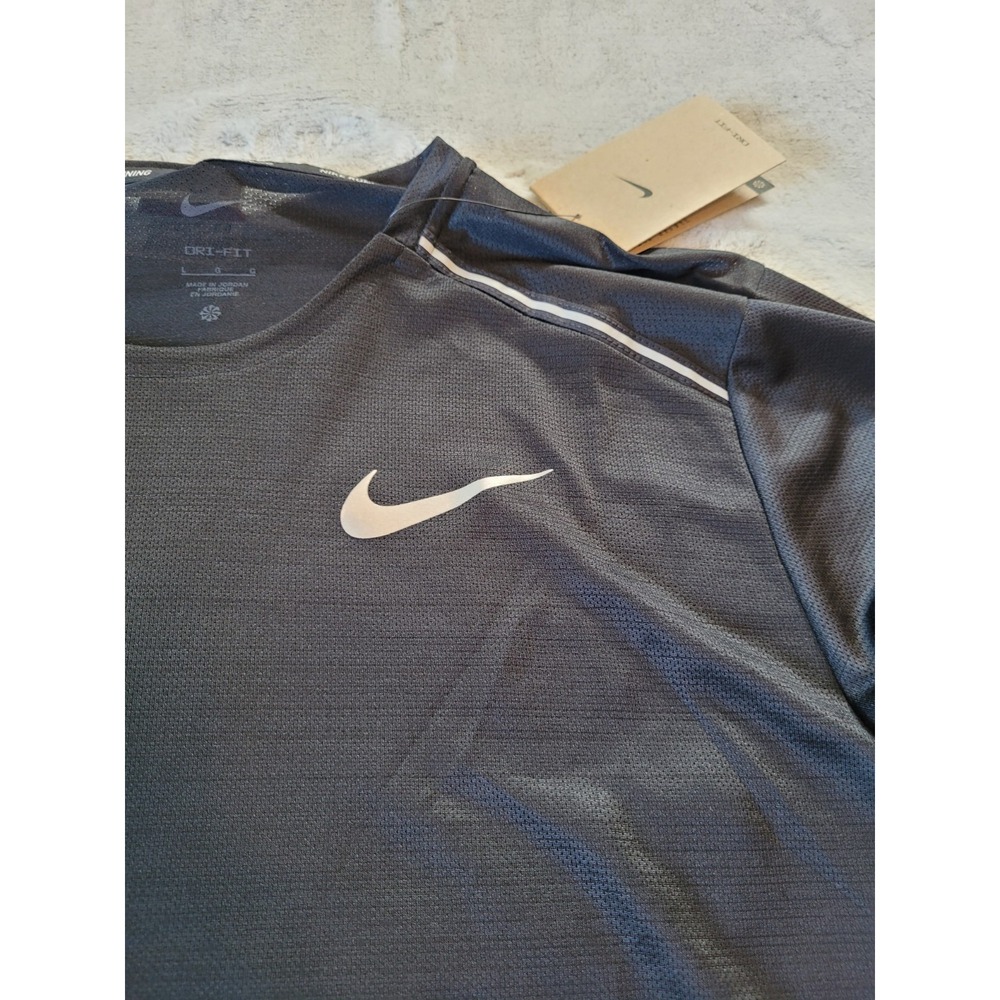Nike Dri-FIT Mens Large Short Sleeve Black Running Training Gym Logo TShirt Top - Picture 8 of 16